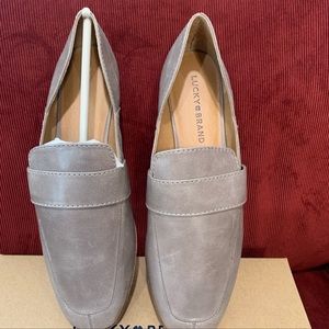 NWT Lucky Flats Sz 8 Adelha Style